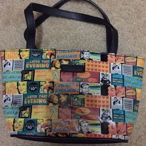 😁Relic quirky vinyl purse 9 x 5 1/2 inches